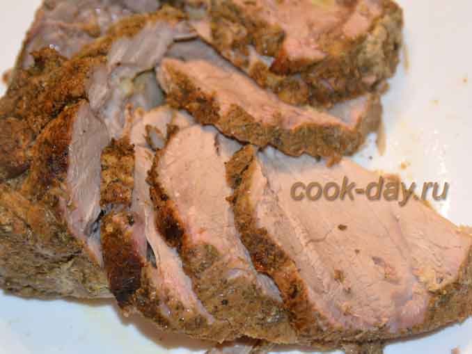 Готовим мясной деликатес из свинины к праздничному столу